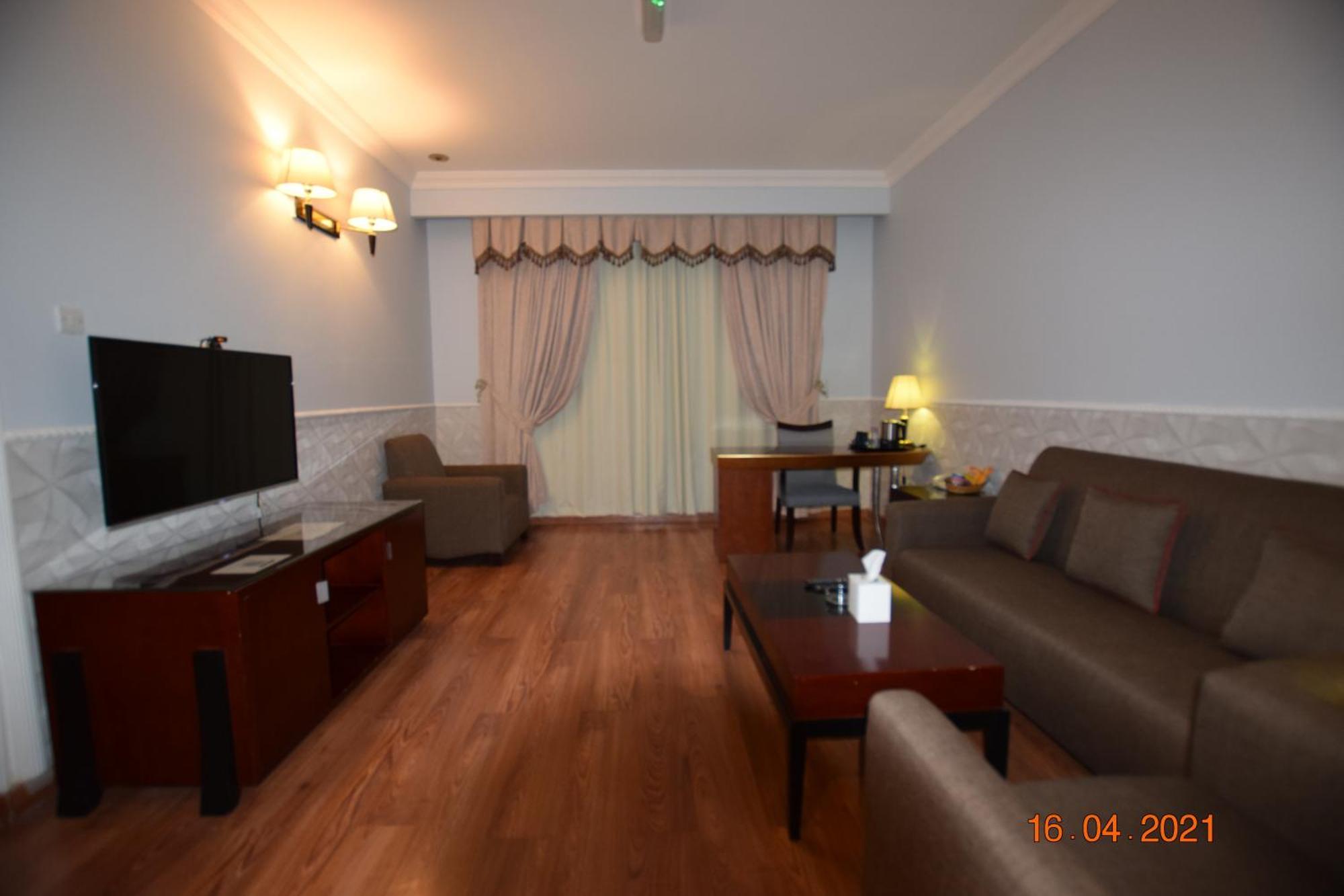 Al Maha Residence Rak Rász el-Haima Kültér fotó