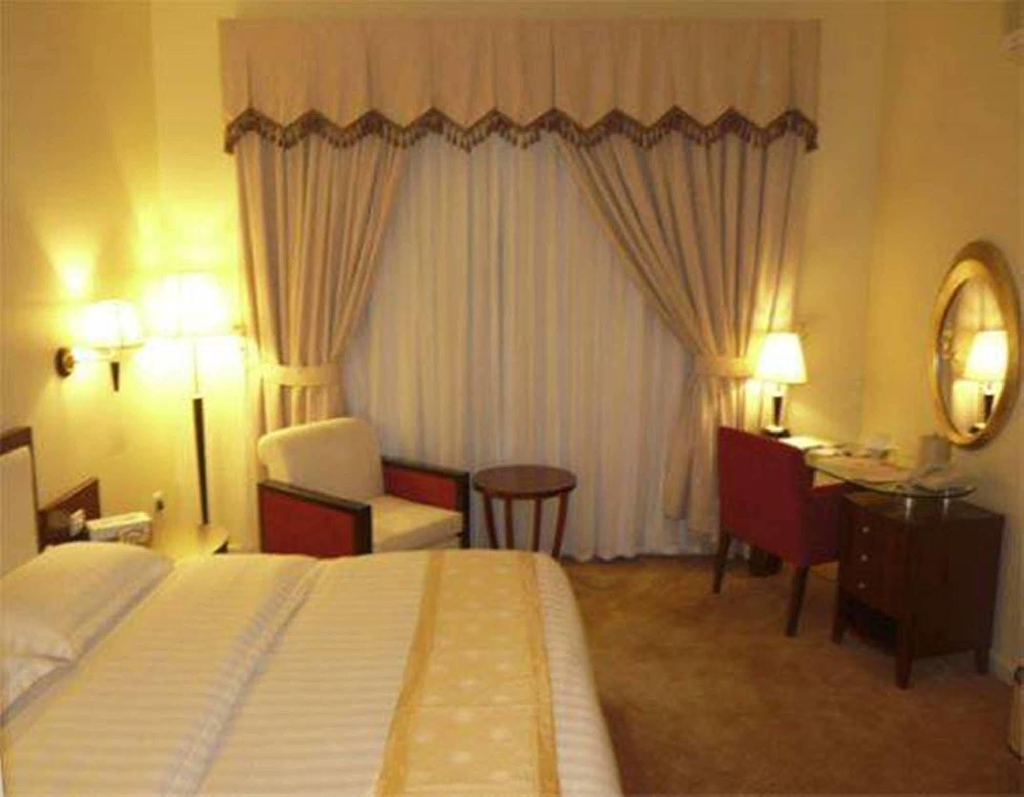 Al Maha Residence Rak Rász el-Haima Kültér fotó